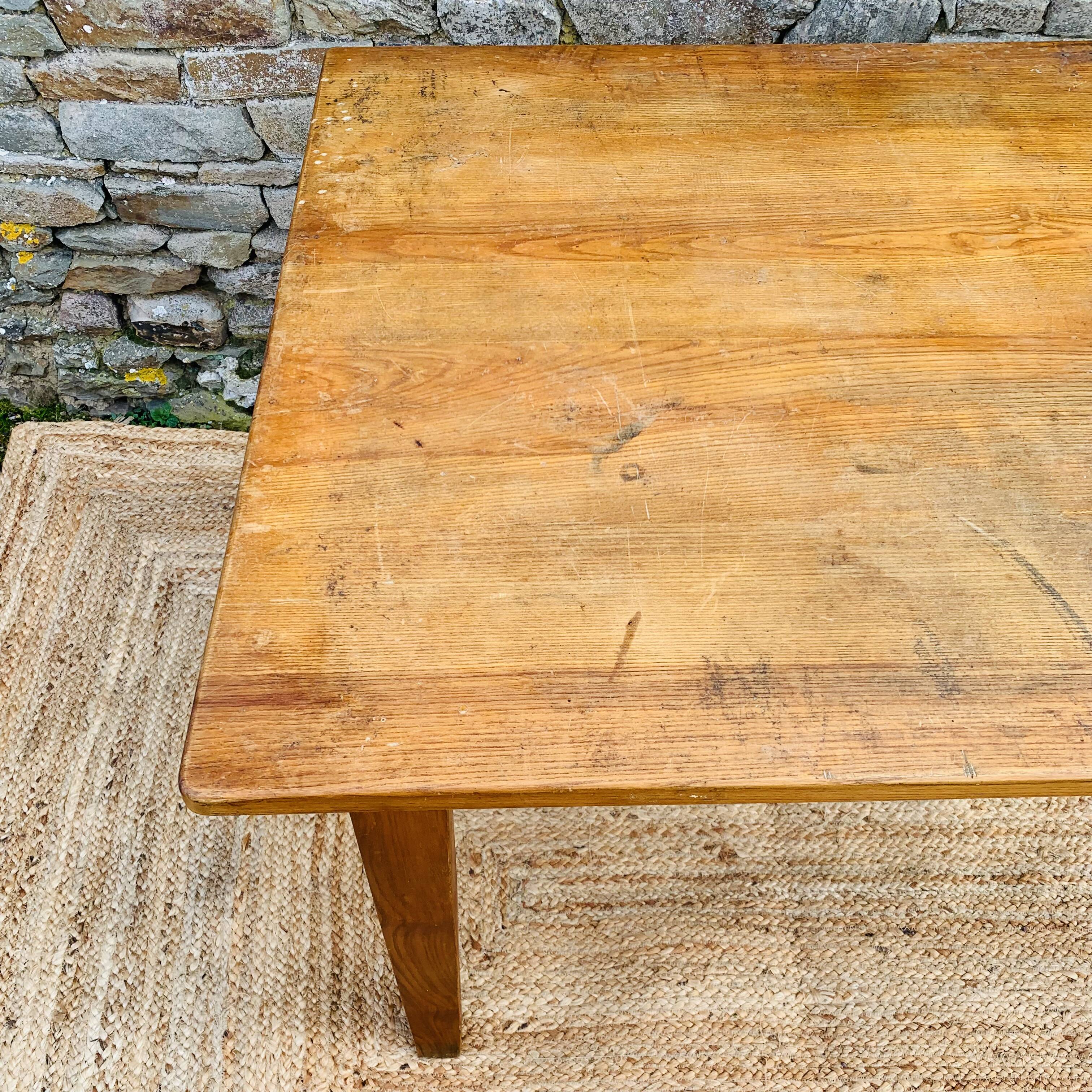 Table de ferme