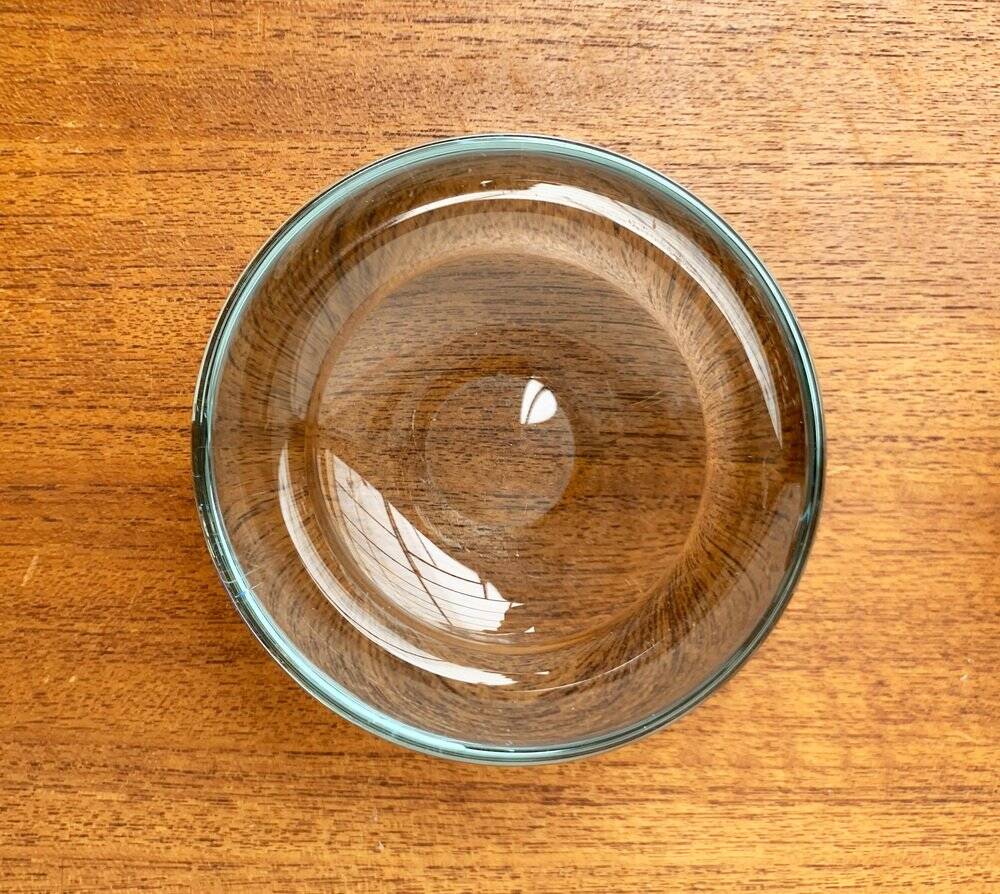 Set of 2 Danish glass bowls from the mid-century by Per Lütken for Holmegaard, 1960s.