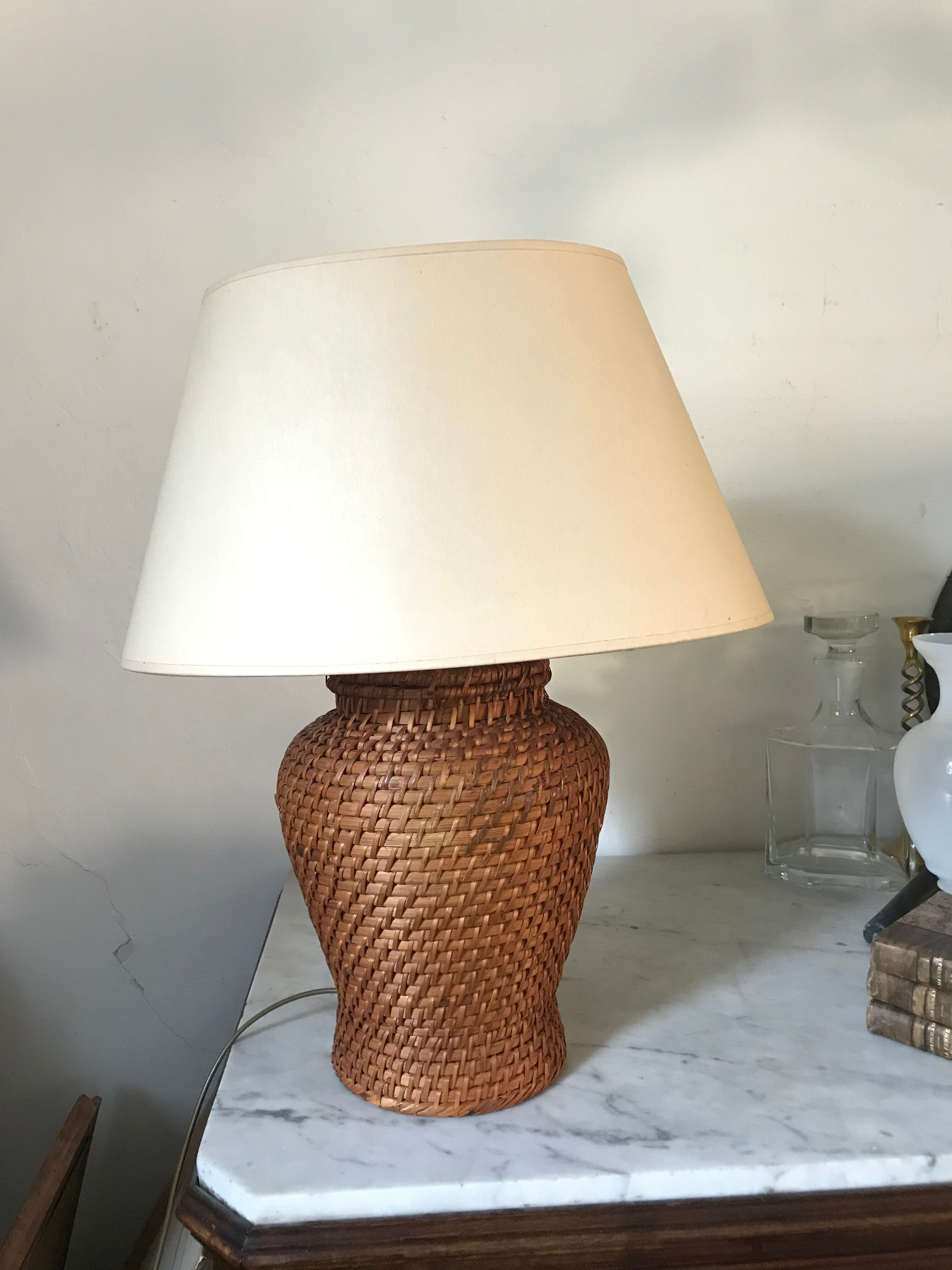 Vintage rattan lamp foot