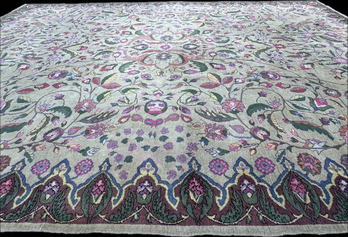 Kirman pistachio Persian rug 298x208 cm