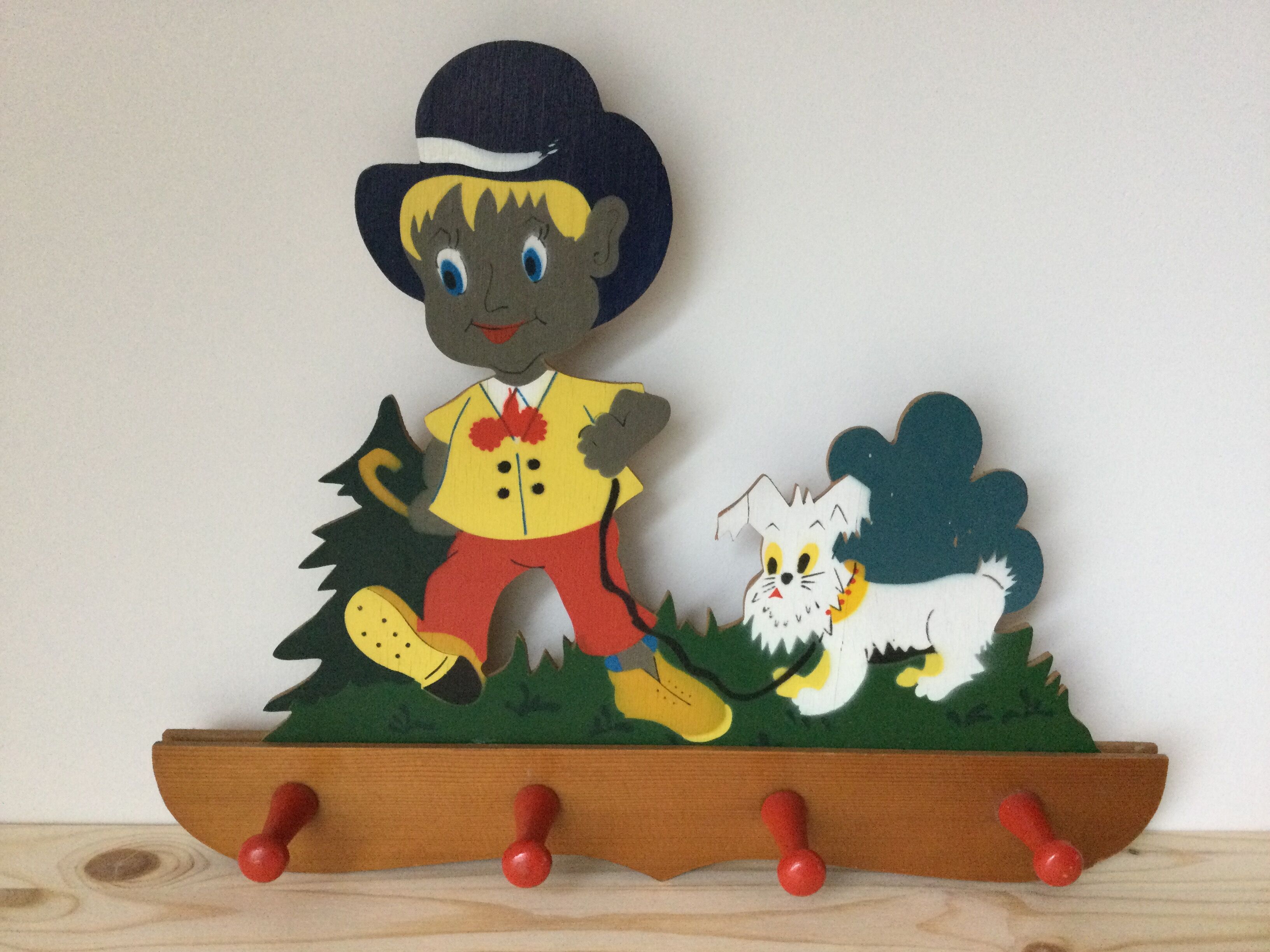 Child wall hooks - Mr. walking his small dog
