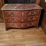 Regency period chest of drawers in veneer circa 1730