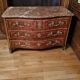 Regency period chest of drawers in veneer circa 1730
