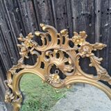 Gilded wooden violin mirror