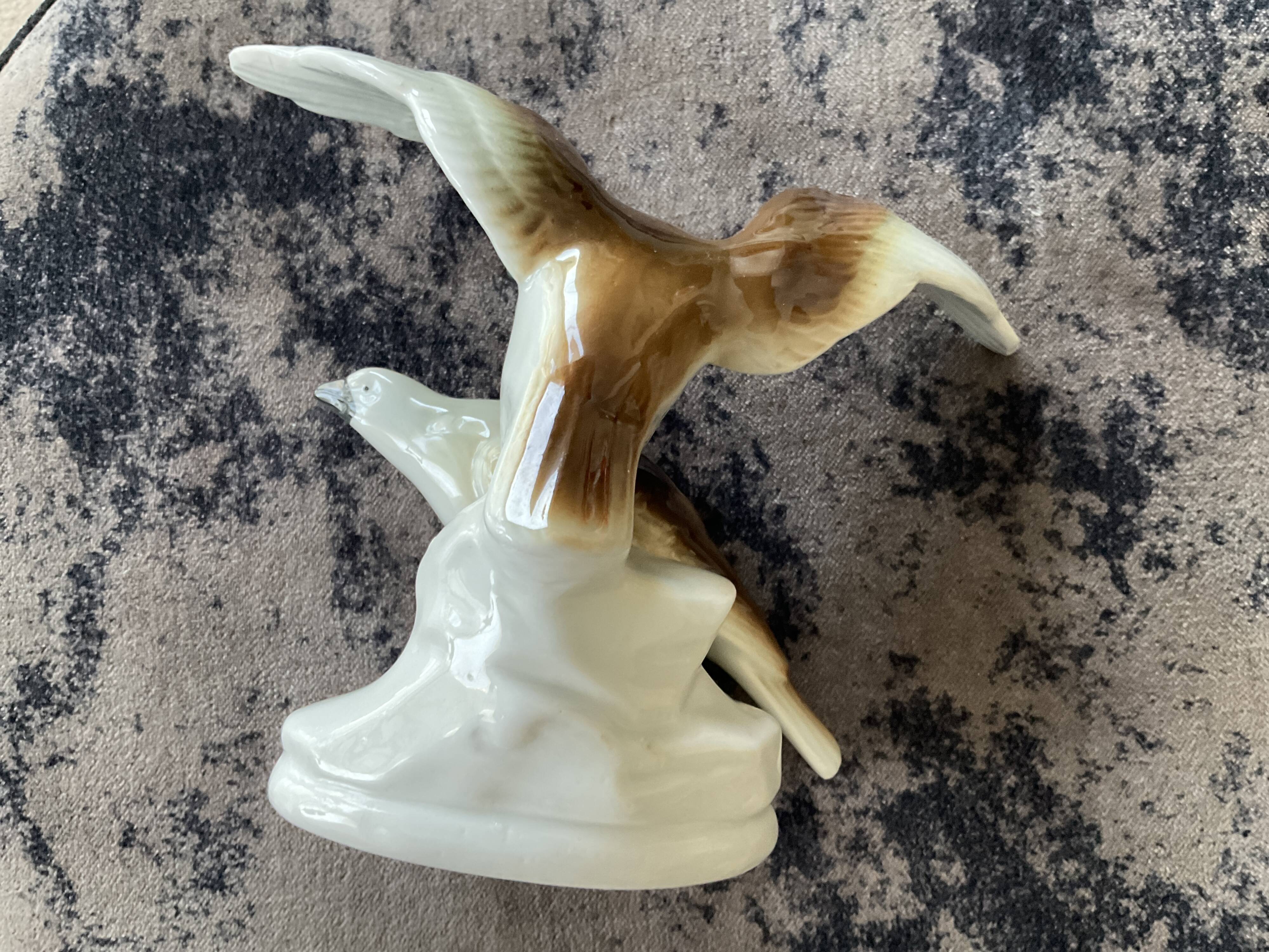 Figurine en porcelaine deux oiseaux