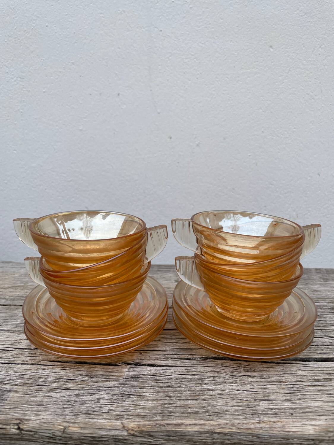 6 tasses à café en verre ambré 1970 italiennes