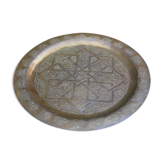 Decorative tray in chiseled bronze