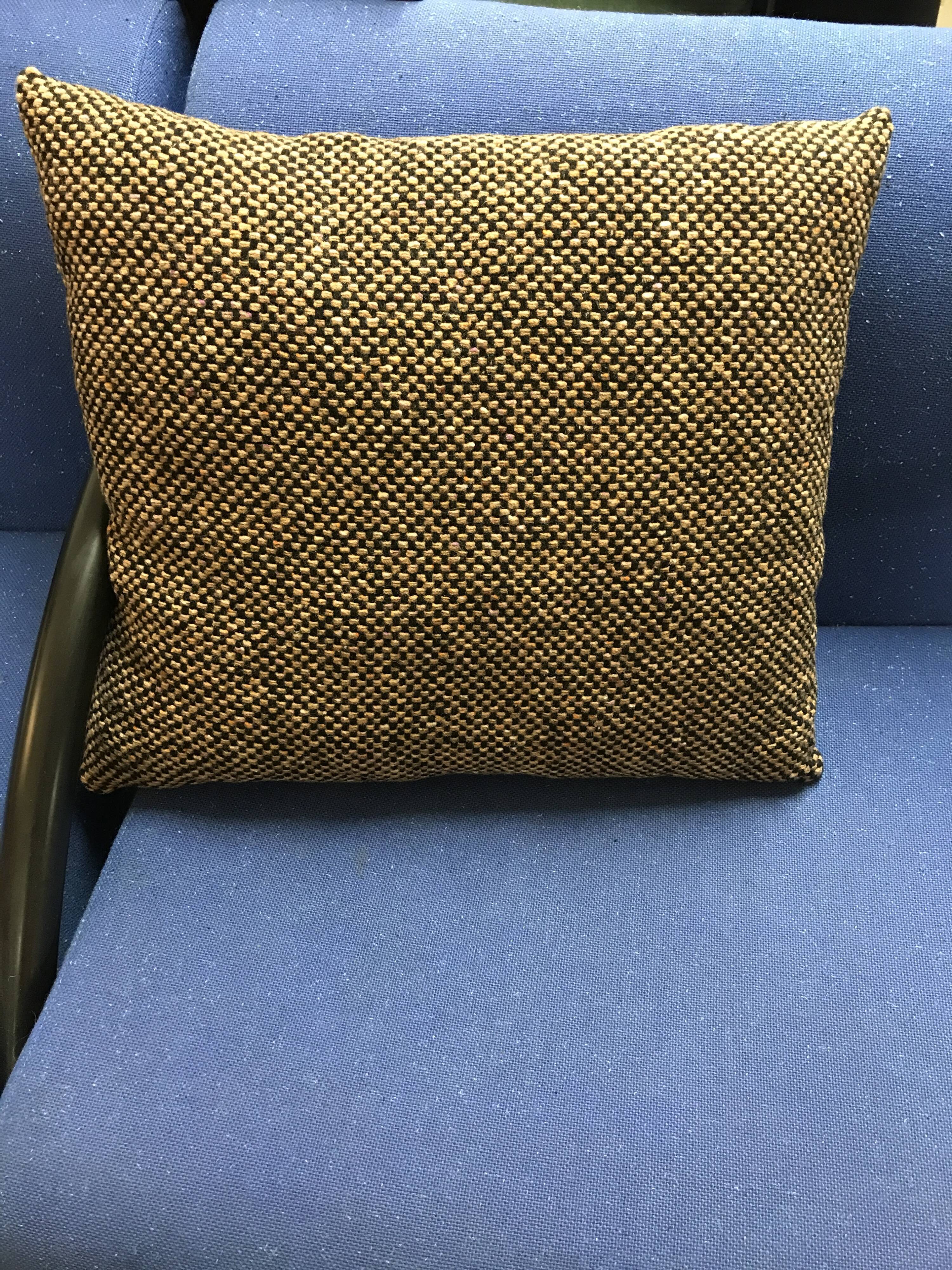 Cushion 70s