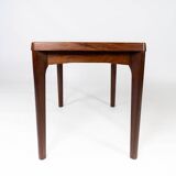 Table d’appoint en palissandre conçue par Henning Kjærnulf et fabriquée par Vejle Furniture dans les années 1960