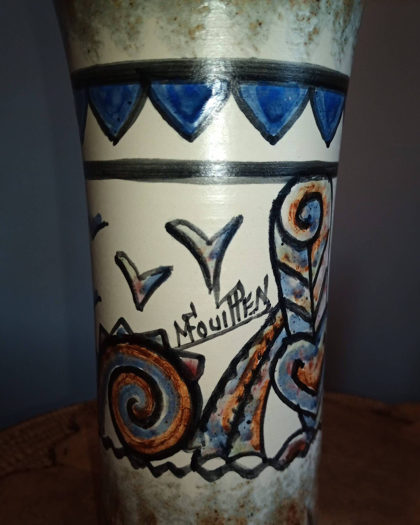 Vase en céramique de Quimper signé Fouillen