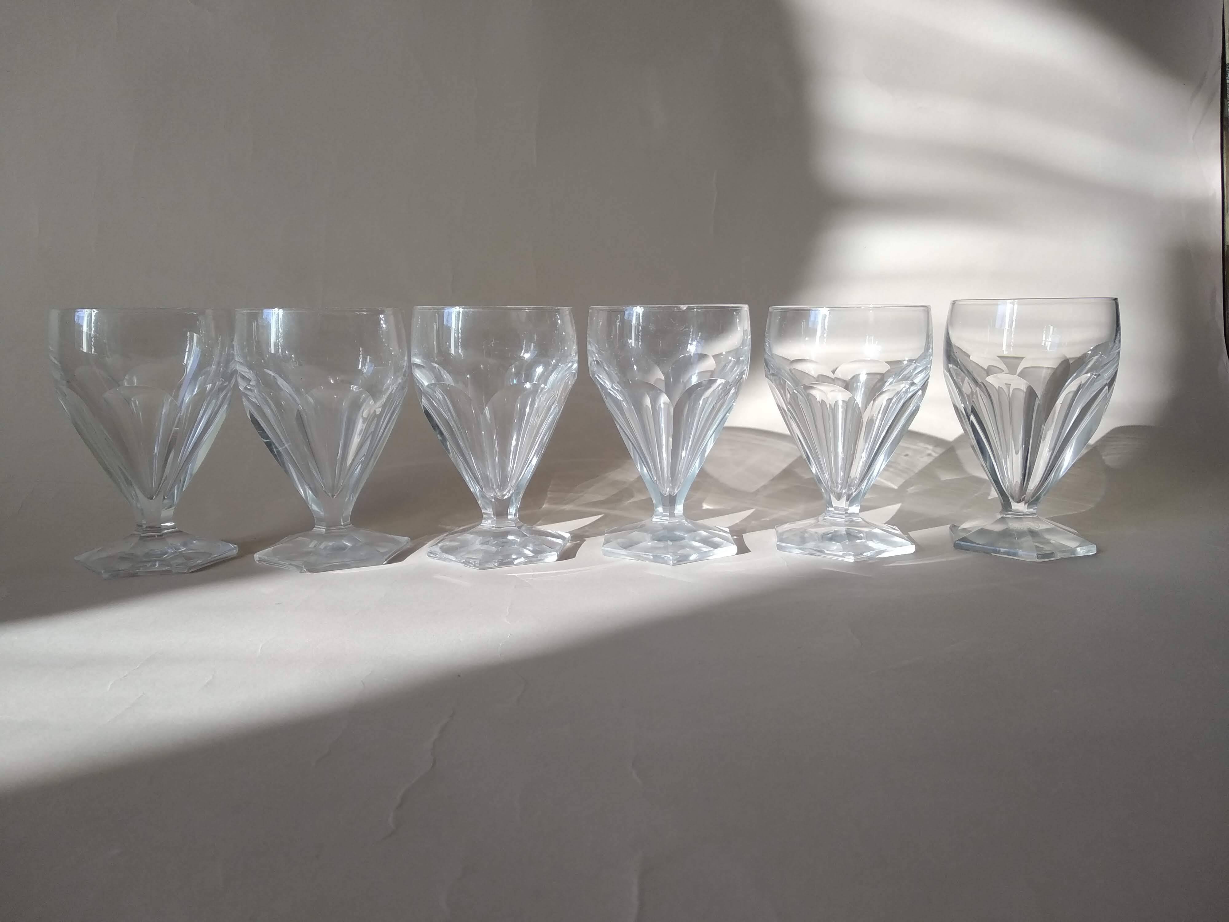 6 SAINT LOUIS flat-ribbed white wine glasses, Poincaré model