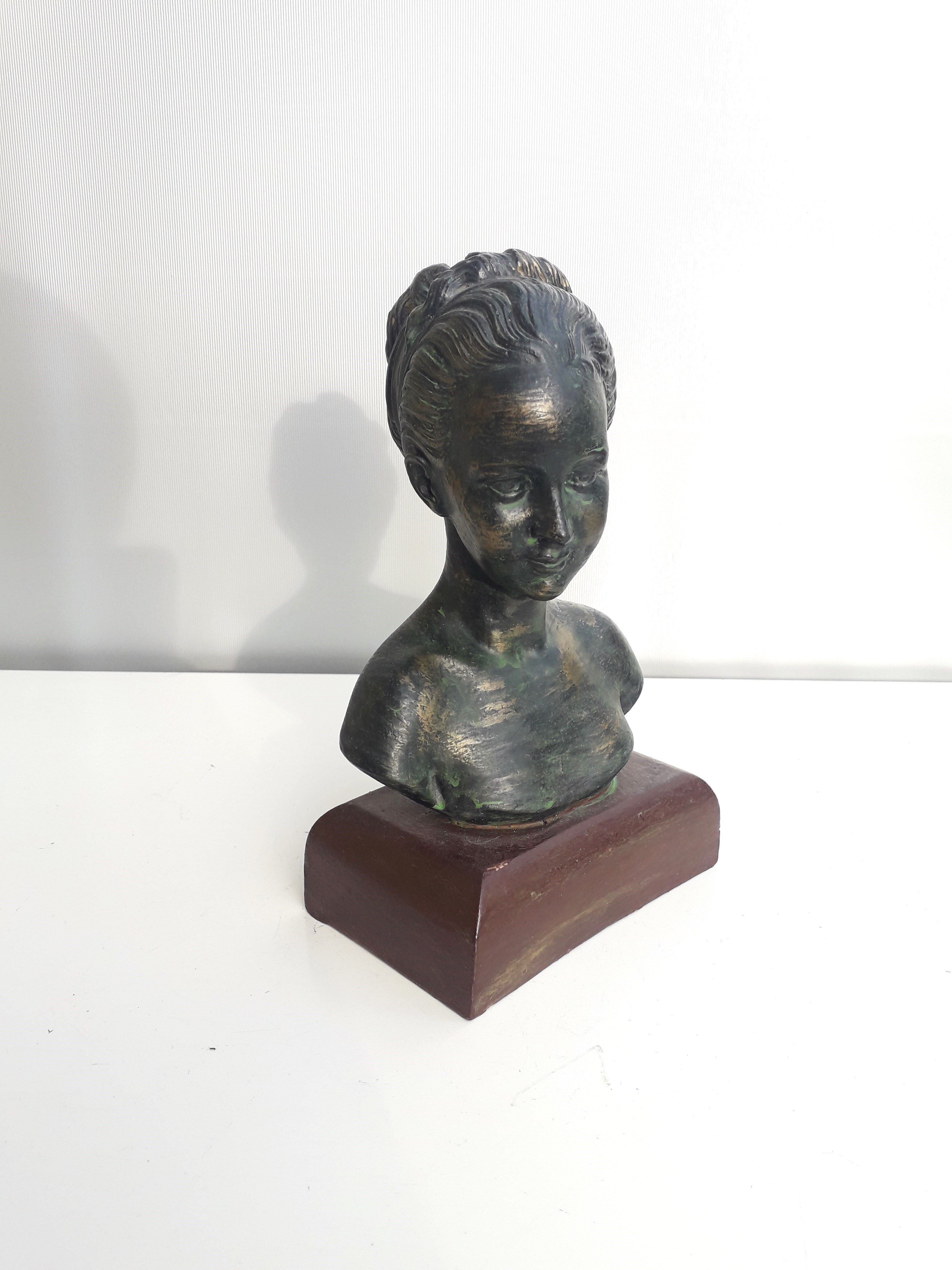 Woman bust in plaster antique bronze effect circa 1960