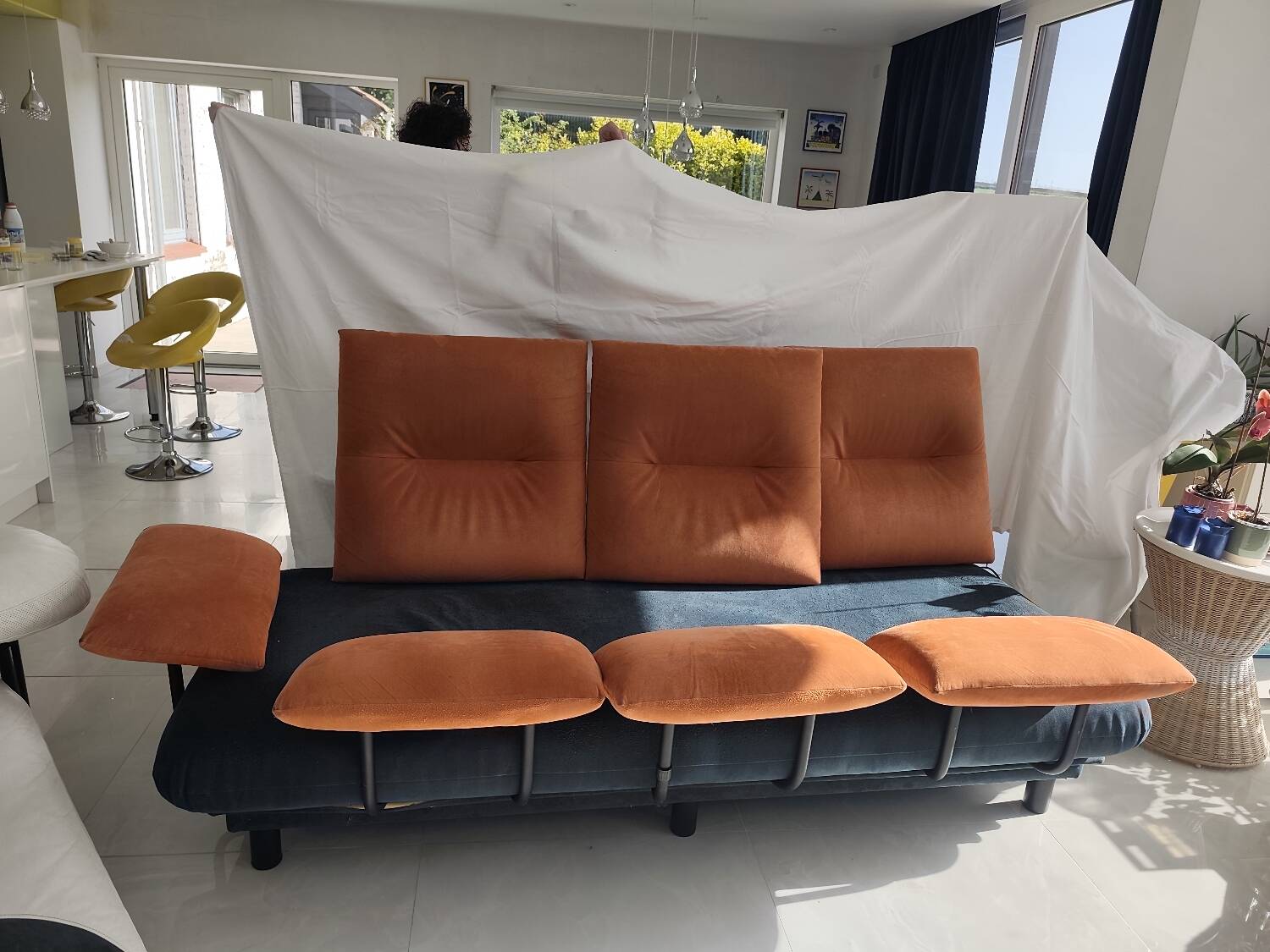Convertible day-bed design sofa