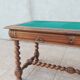 Bureau Louis XIII en noyer