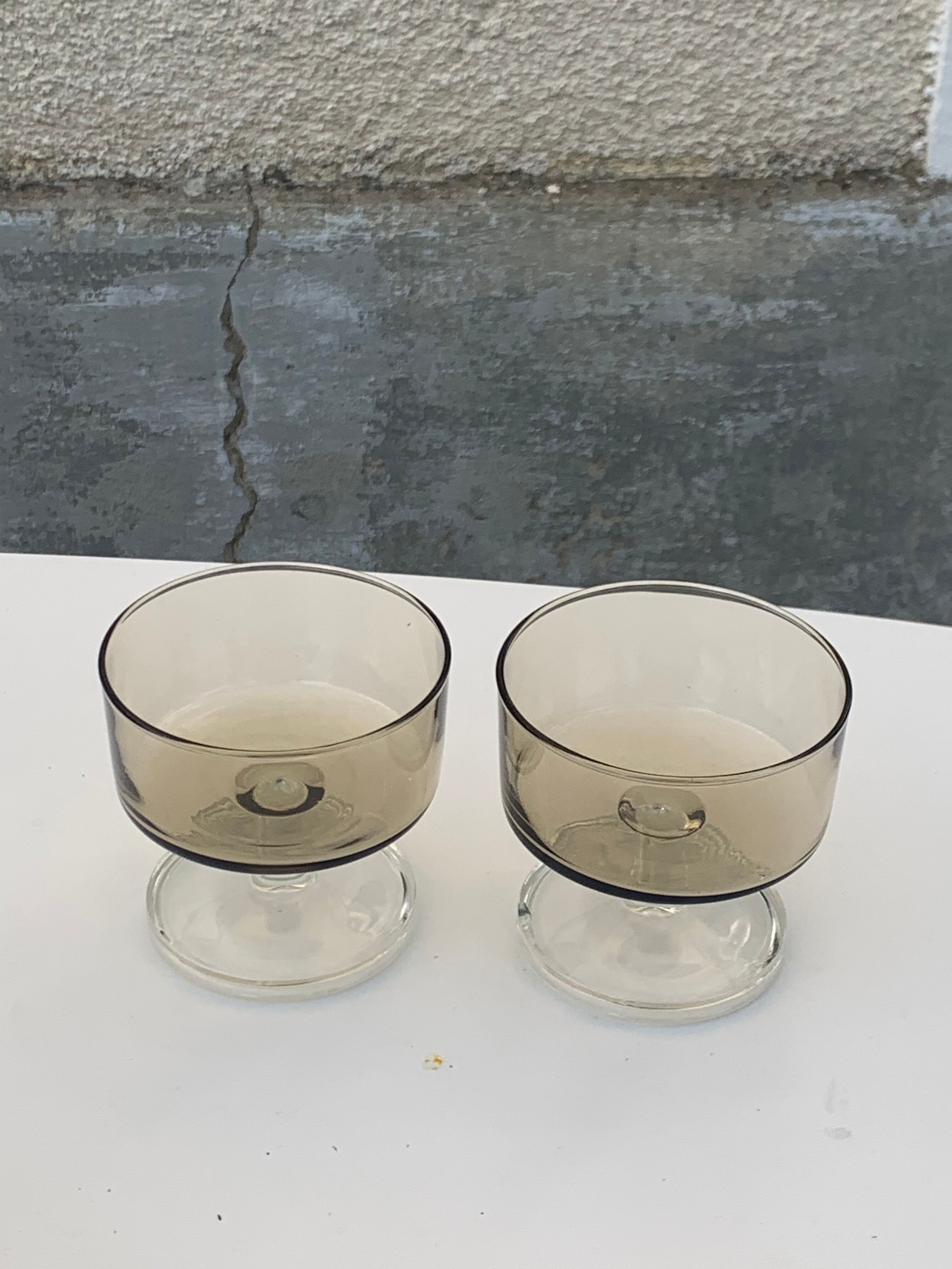 6 glasses of champagne two-tone brown and transparent vintage 1970