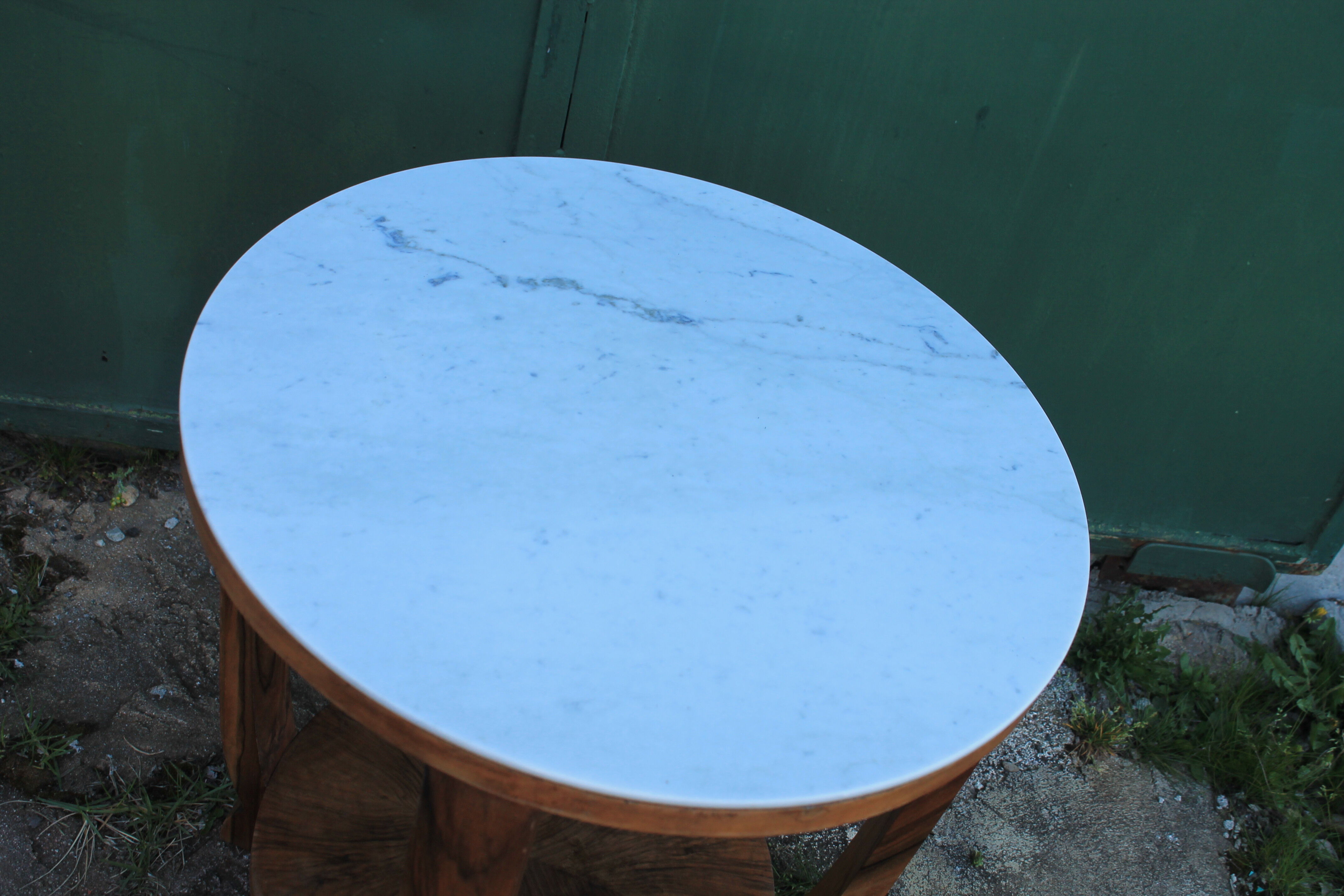 Coffee table with marble tray