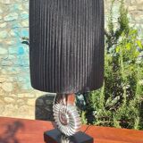 Snail lamp