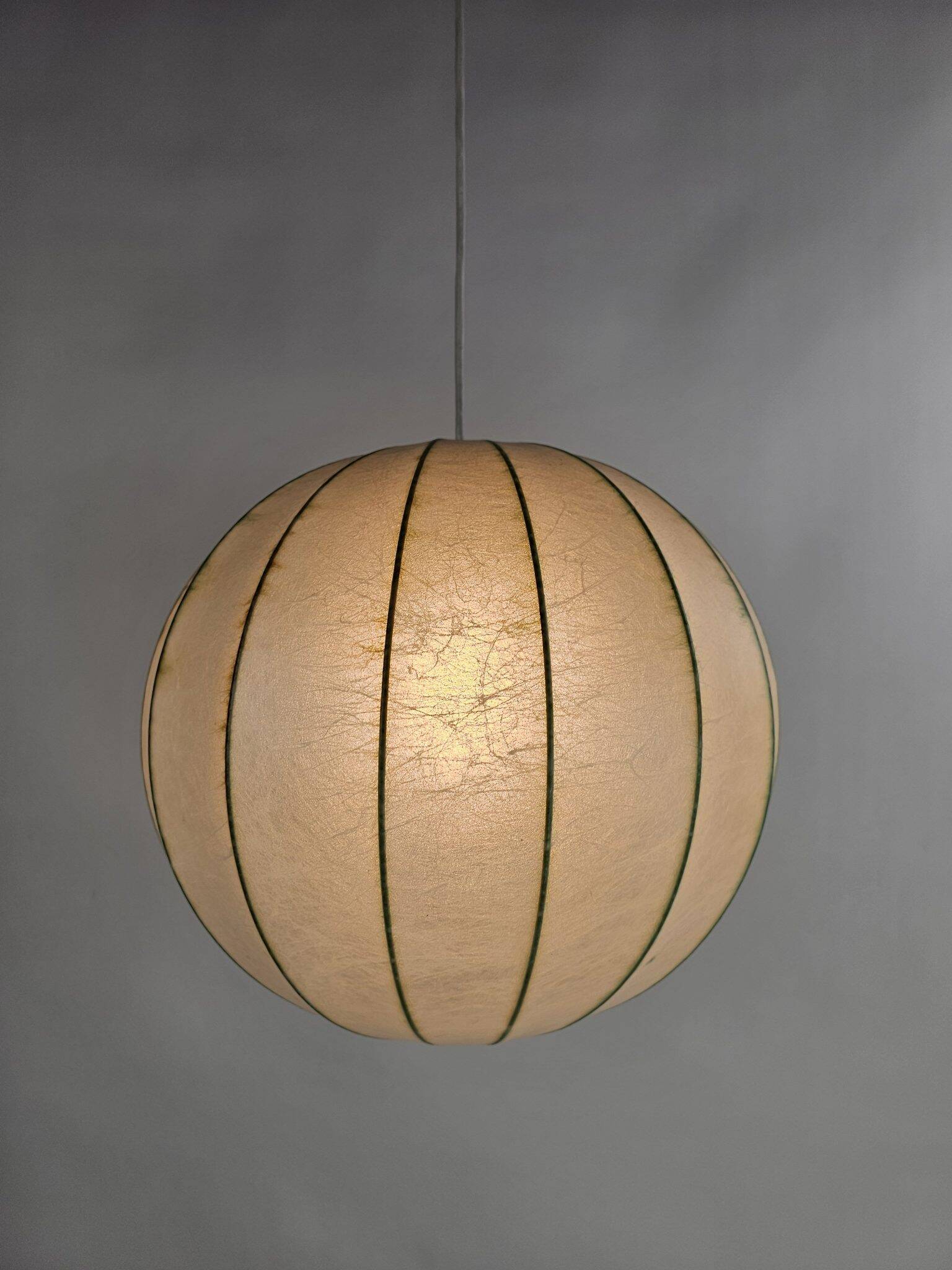 Lampe suspendue Cocoon ø45 cm Allemagne années 70