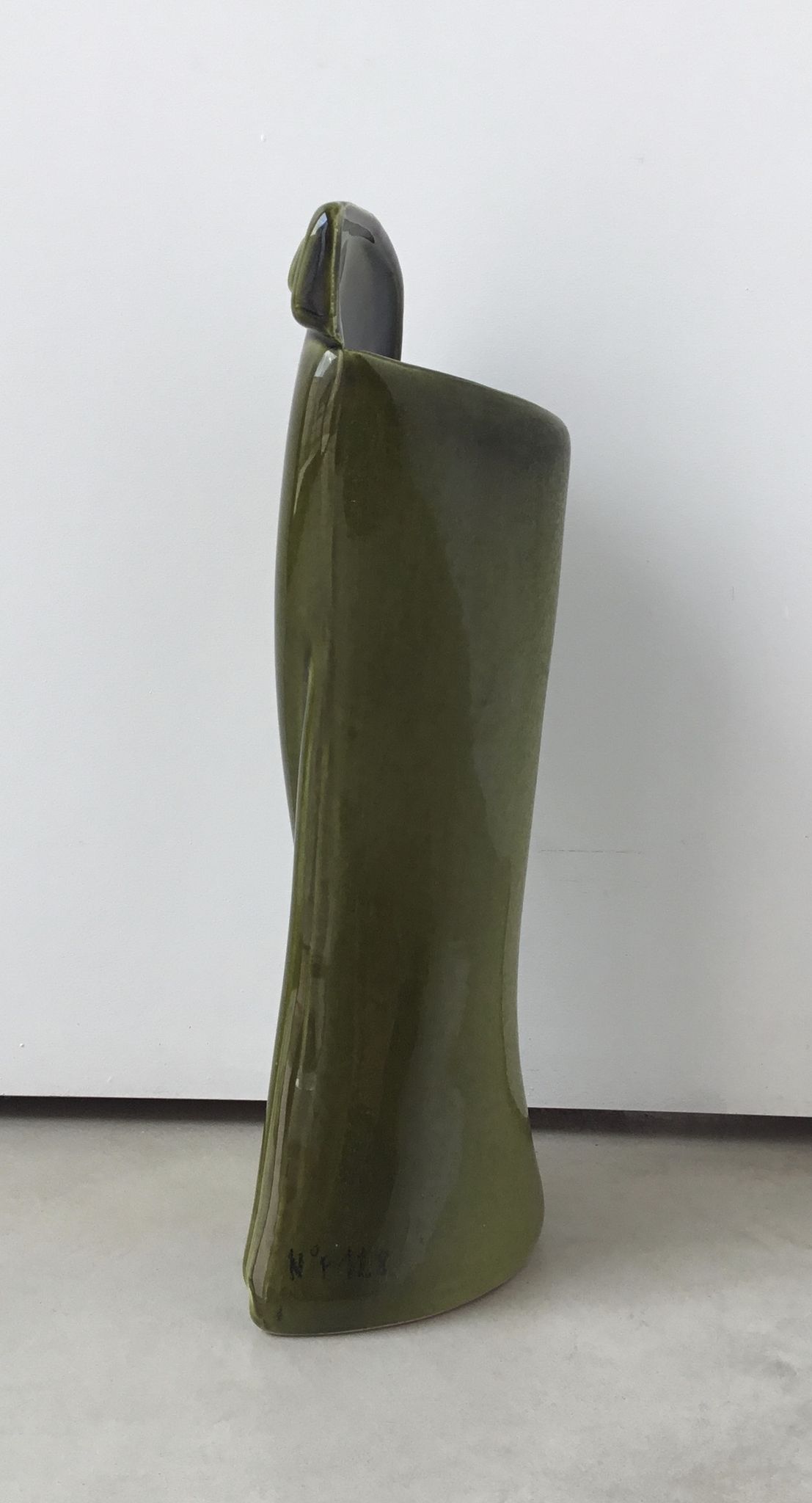 Cubist vase niederkorn,woman's head,  limited edition 1920
