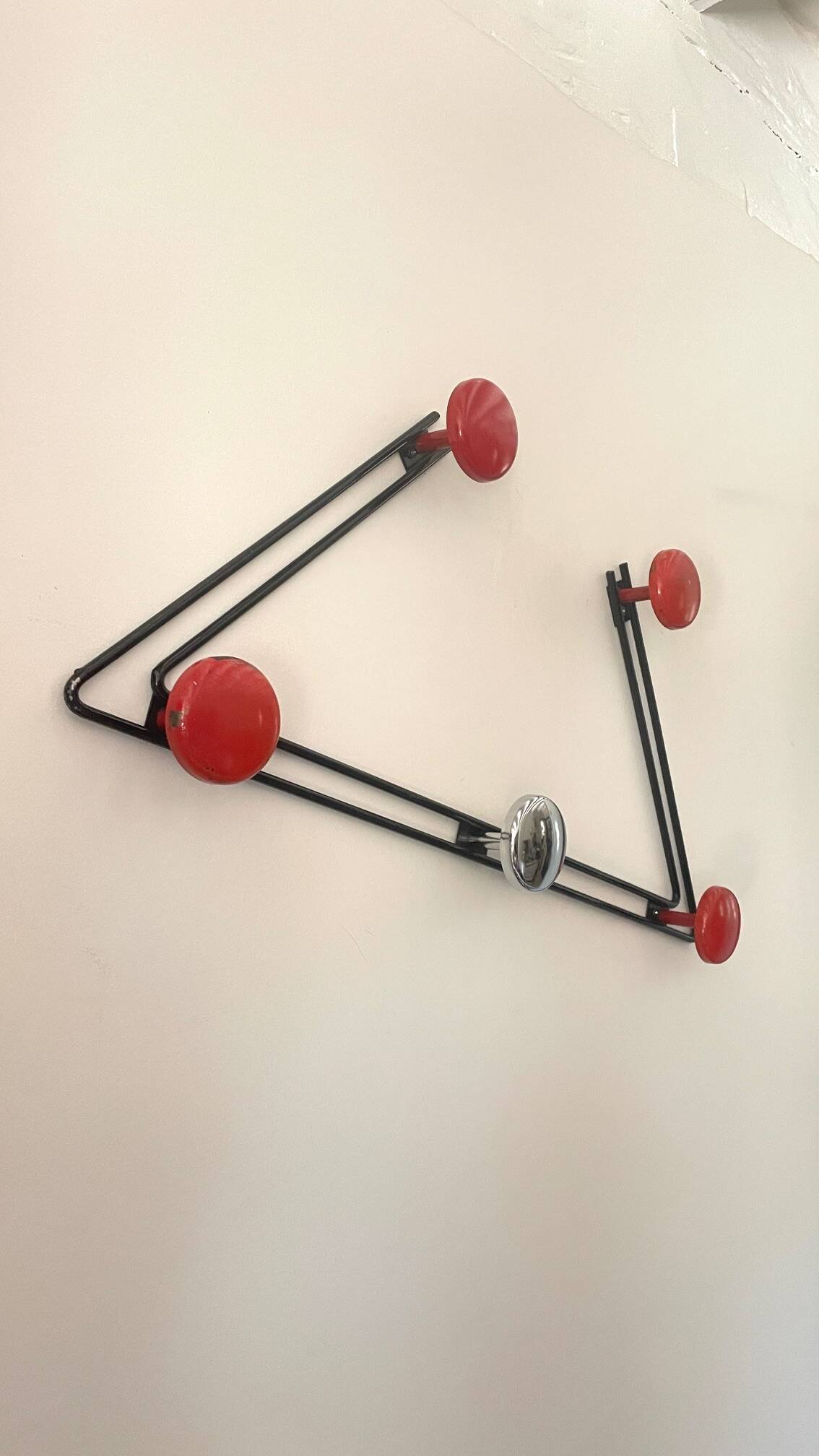 Portemanteau acier inspiration mategot