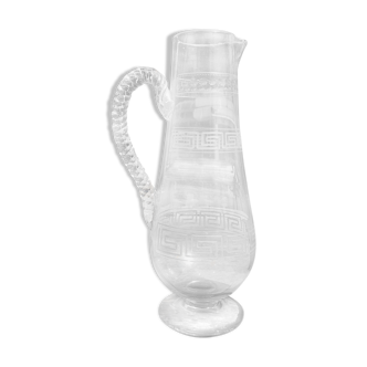 Twisted glass pitcher with handle