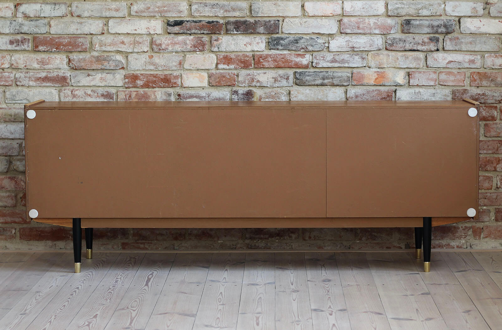 Enfilade de Nils Jonsson pour Hugo Troeds, 1960
