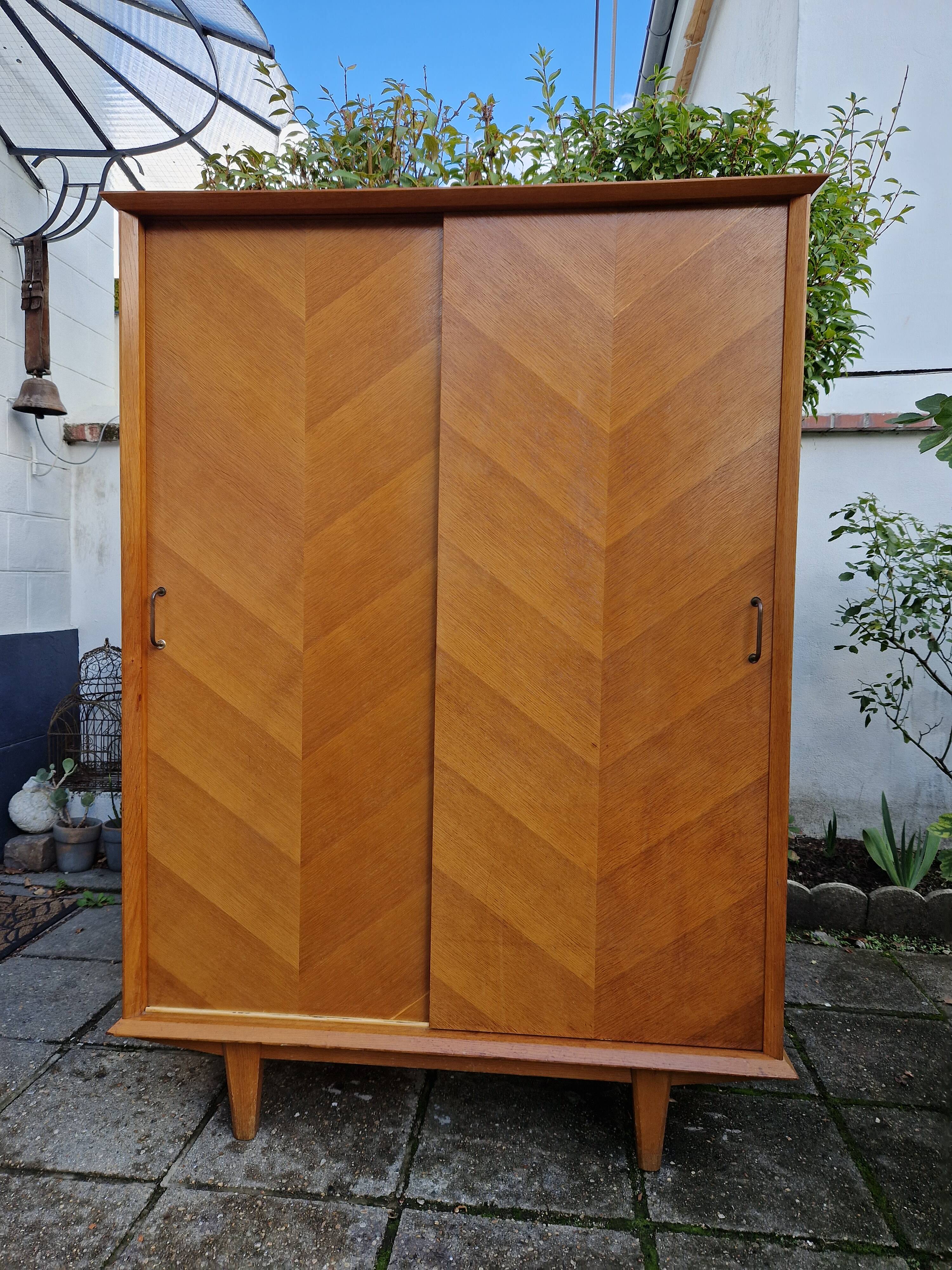 Armoire penderie 1950 circa