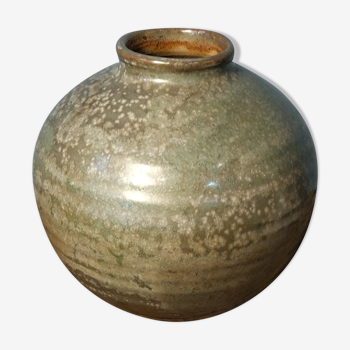 Terracotta vase