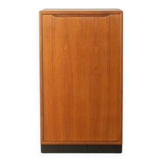 Classic chest of drawers from the 1960s