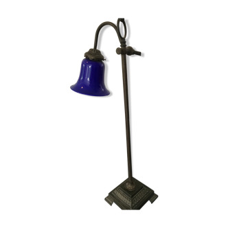Very pretty blue tulip shaped lamp