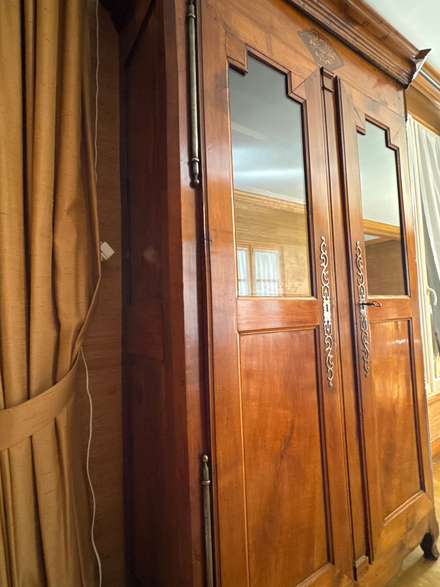 Walnut wardrobe in Louis XV Louis XVI transitional style