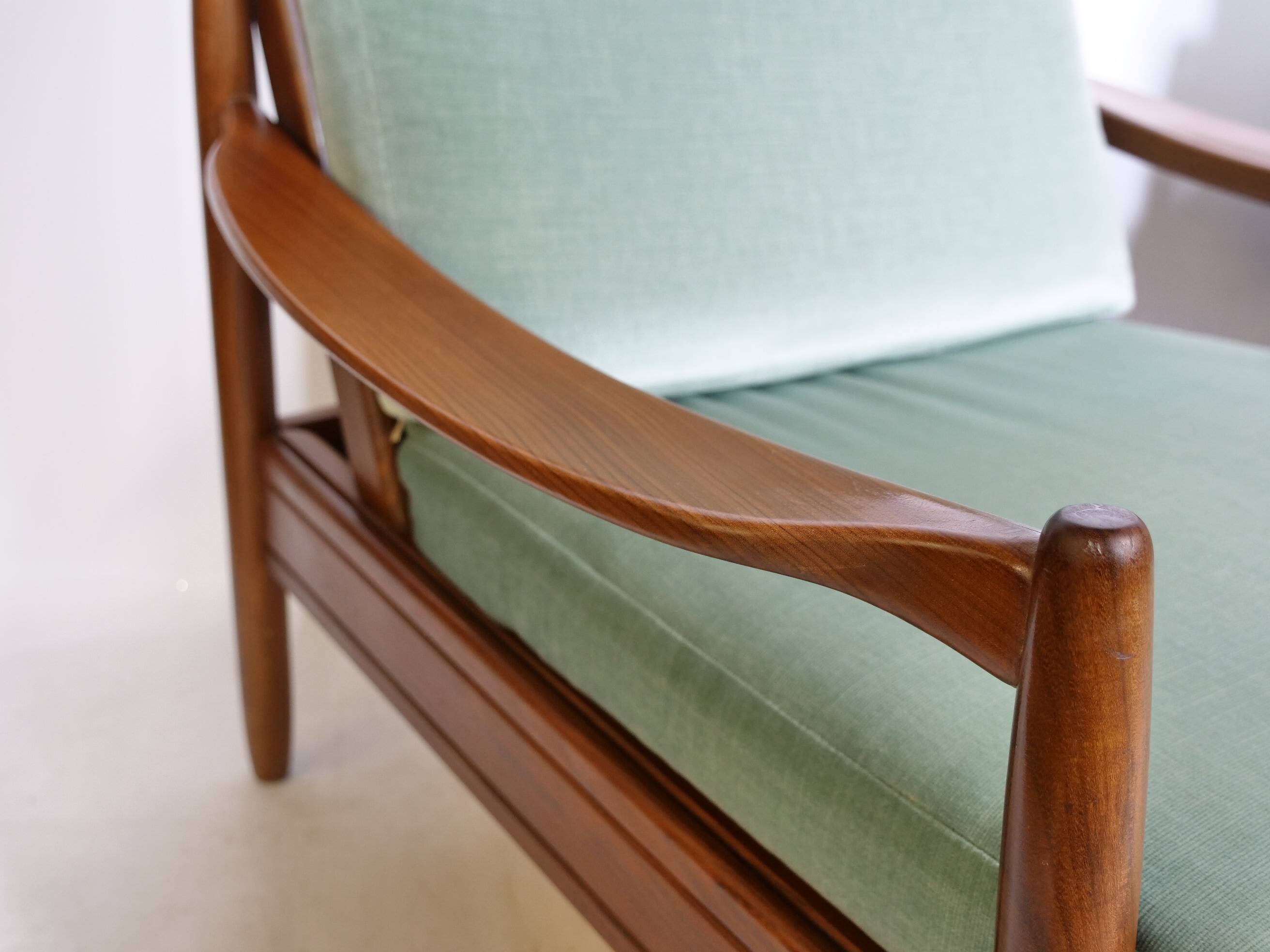 Mid-Century Design Teak Lounge Chairs from Denmark, Set of 2, 1960s
