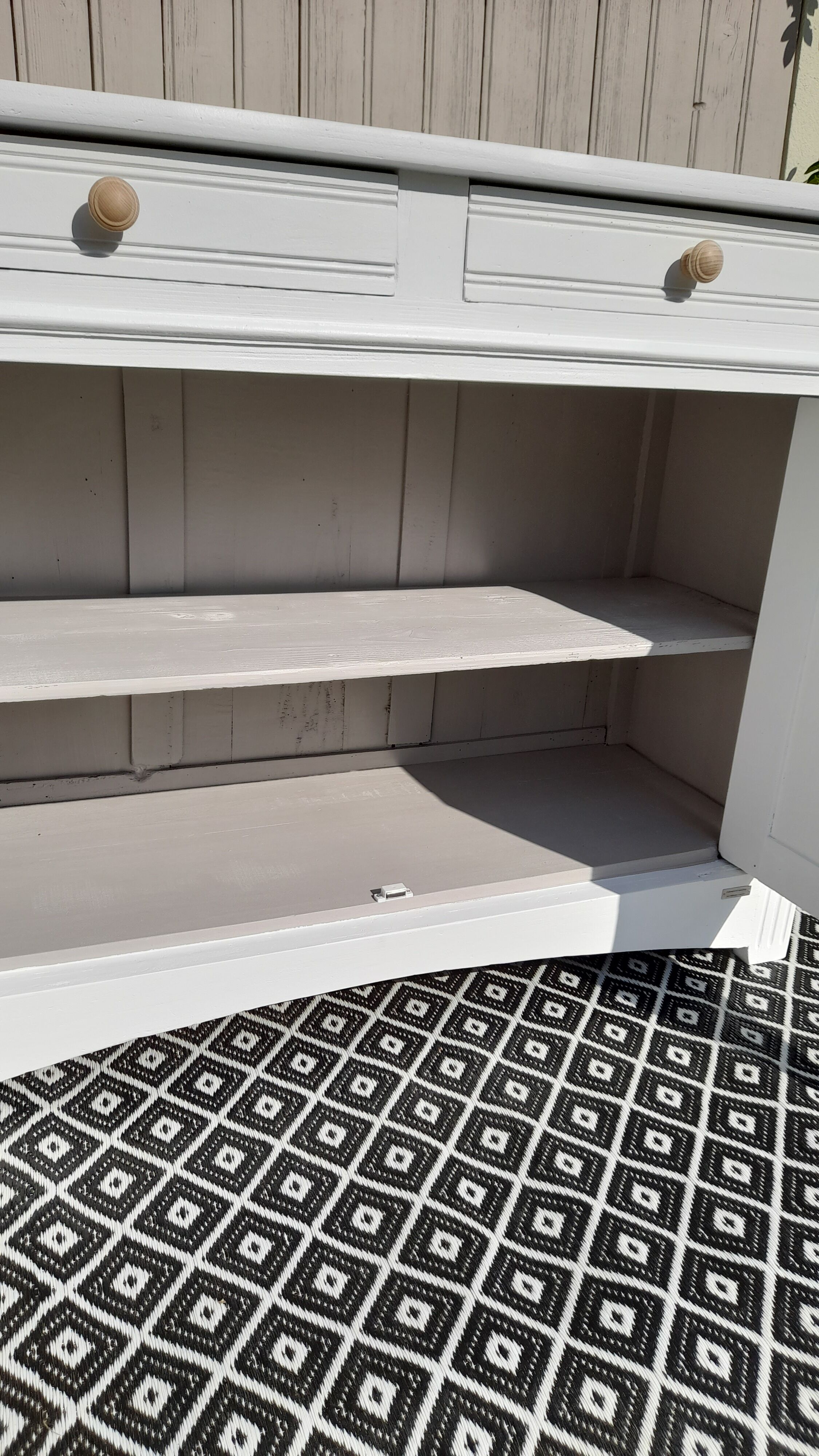 Parisian-style buffet