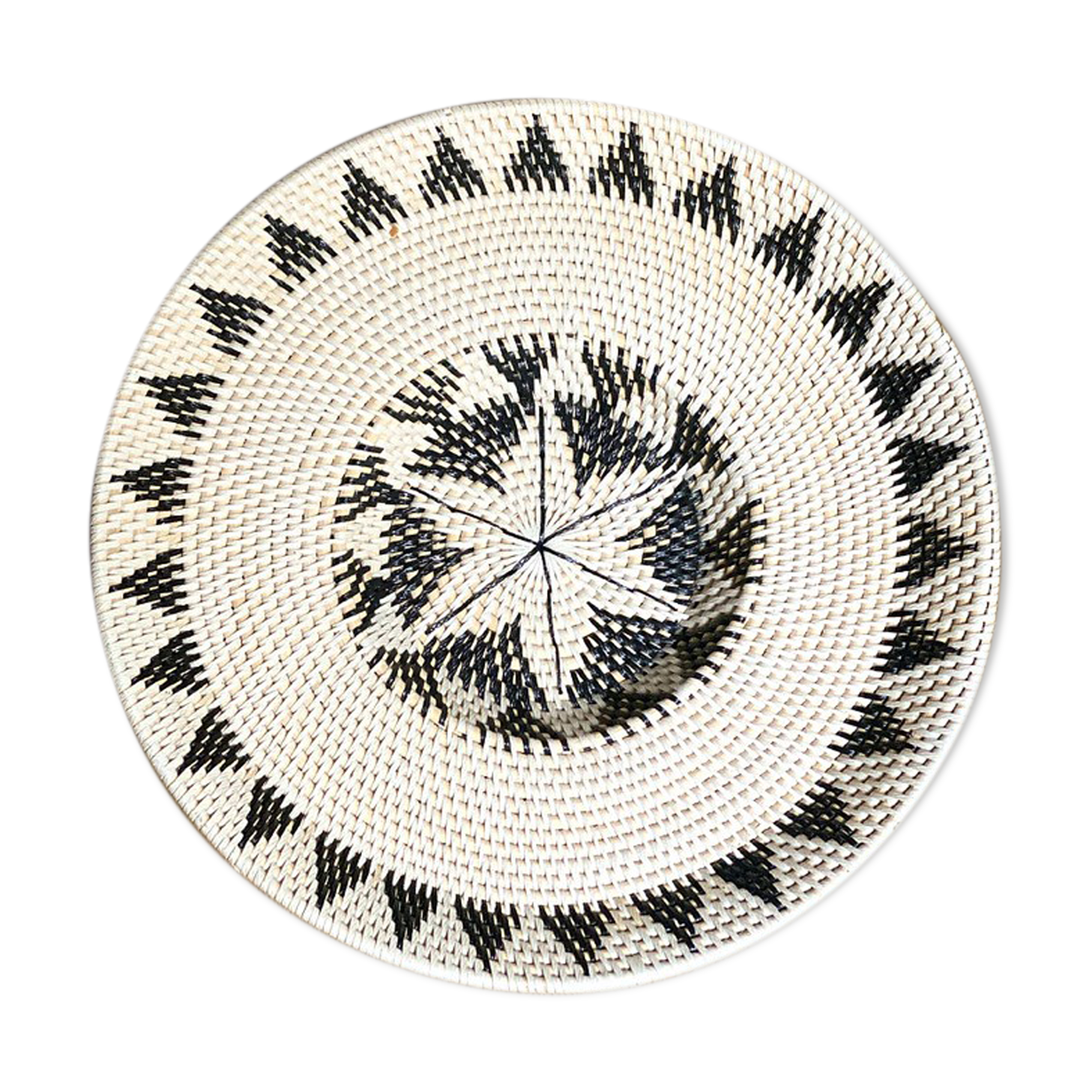 Round ethnic Balinese rattan tray