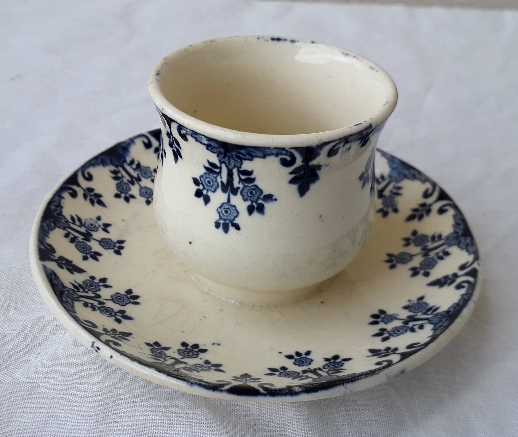 Gien ironstone mustard pot