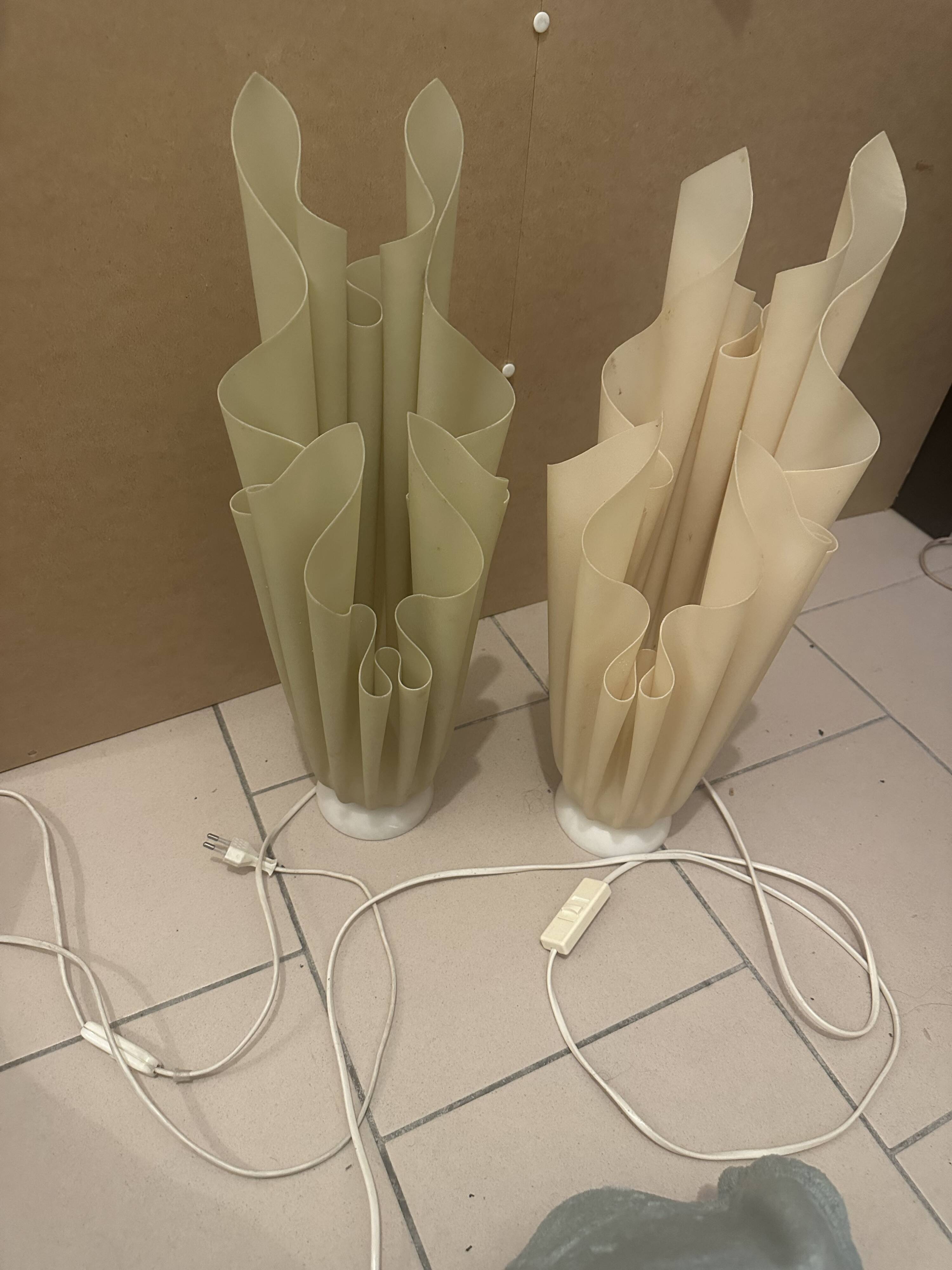 Set of 2 bedside lamps model Athena