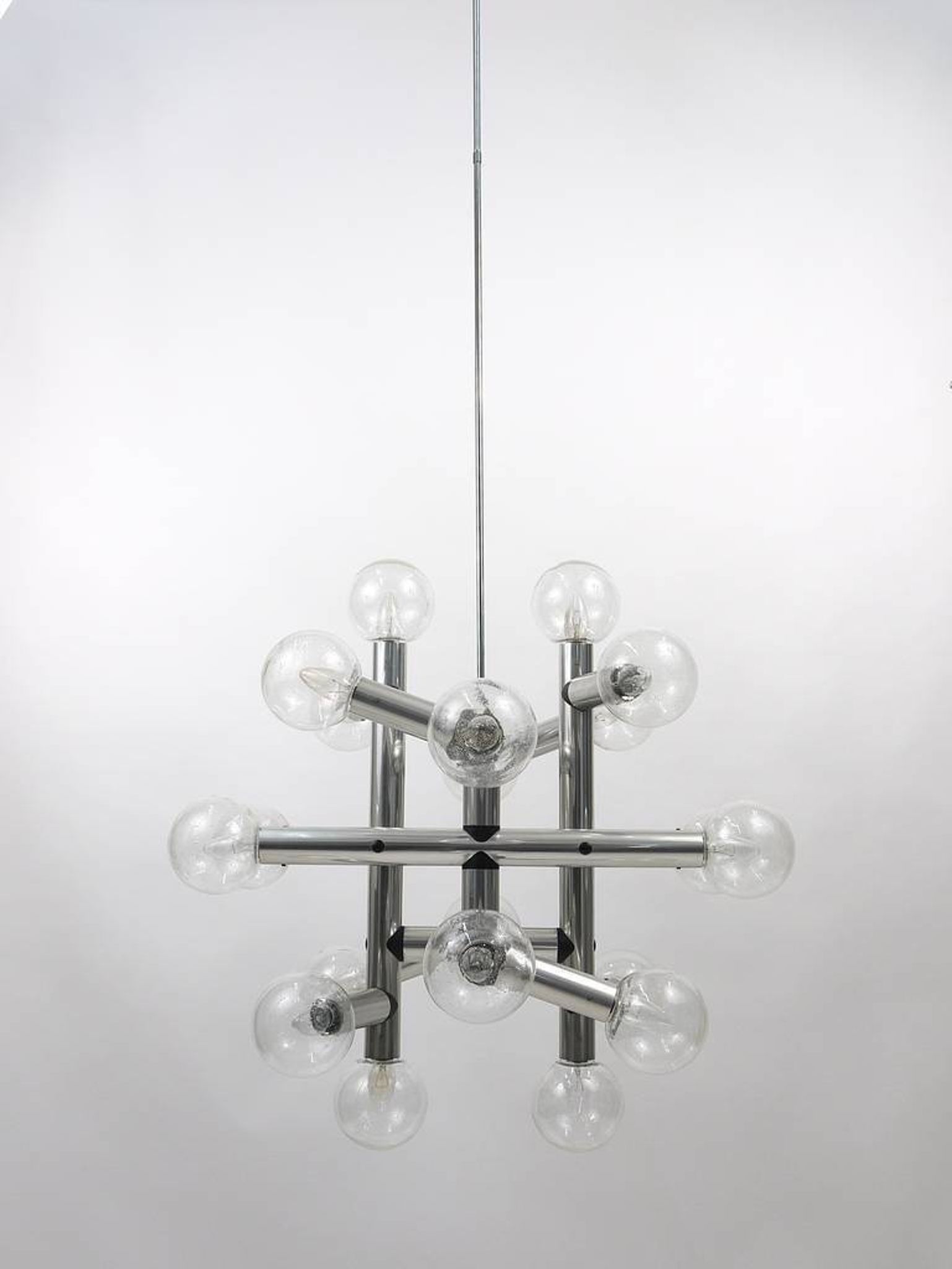 Identical atomic suspensions by J.T. Kalmar, Austria, 1969