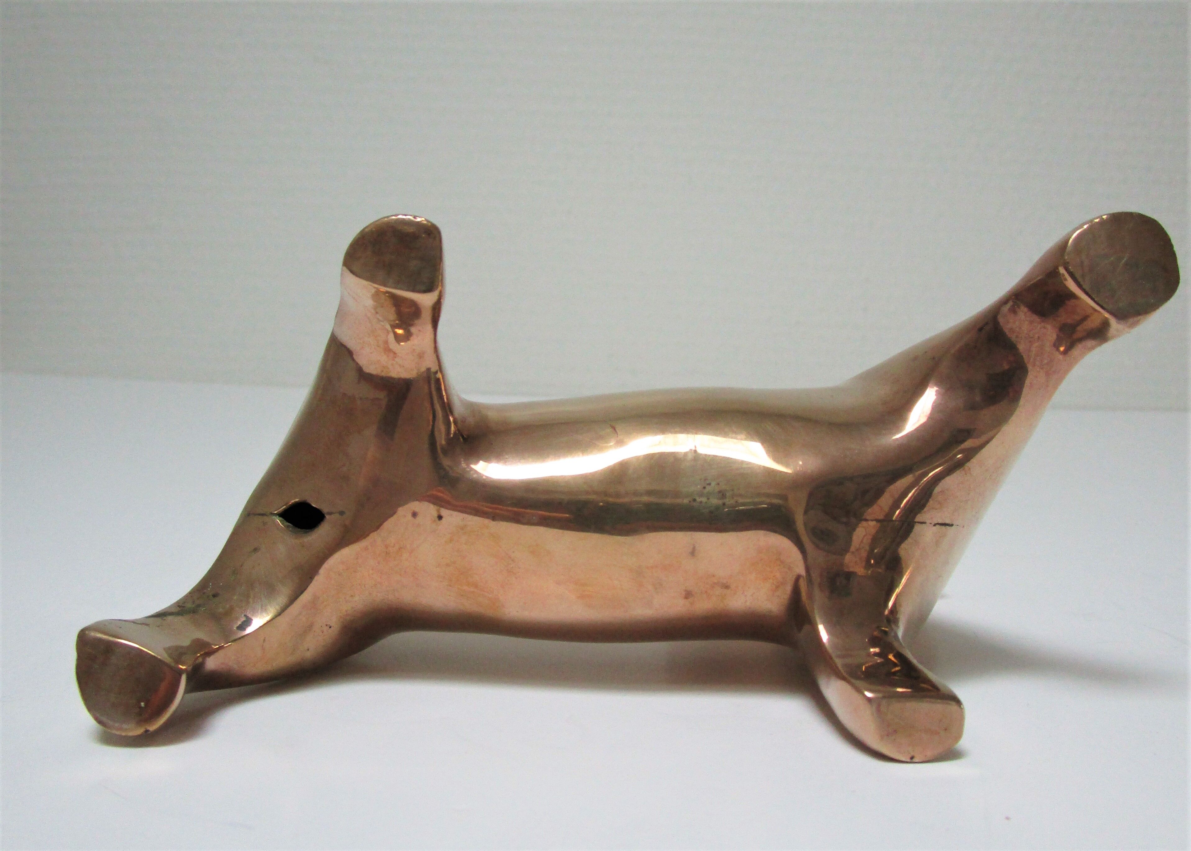 Chien sculptural laiton vintage années 60-70