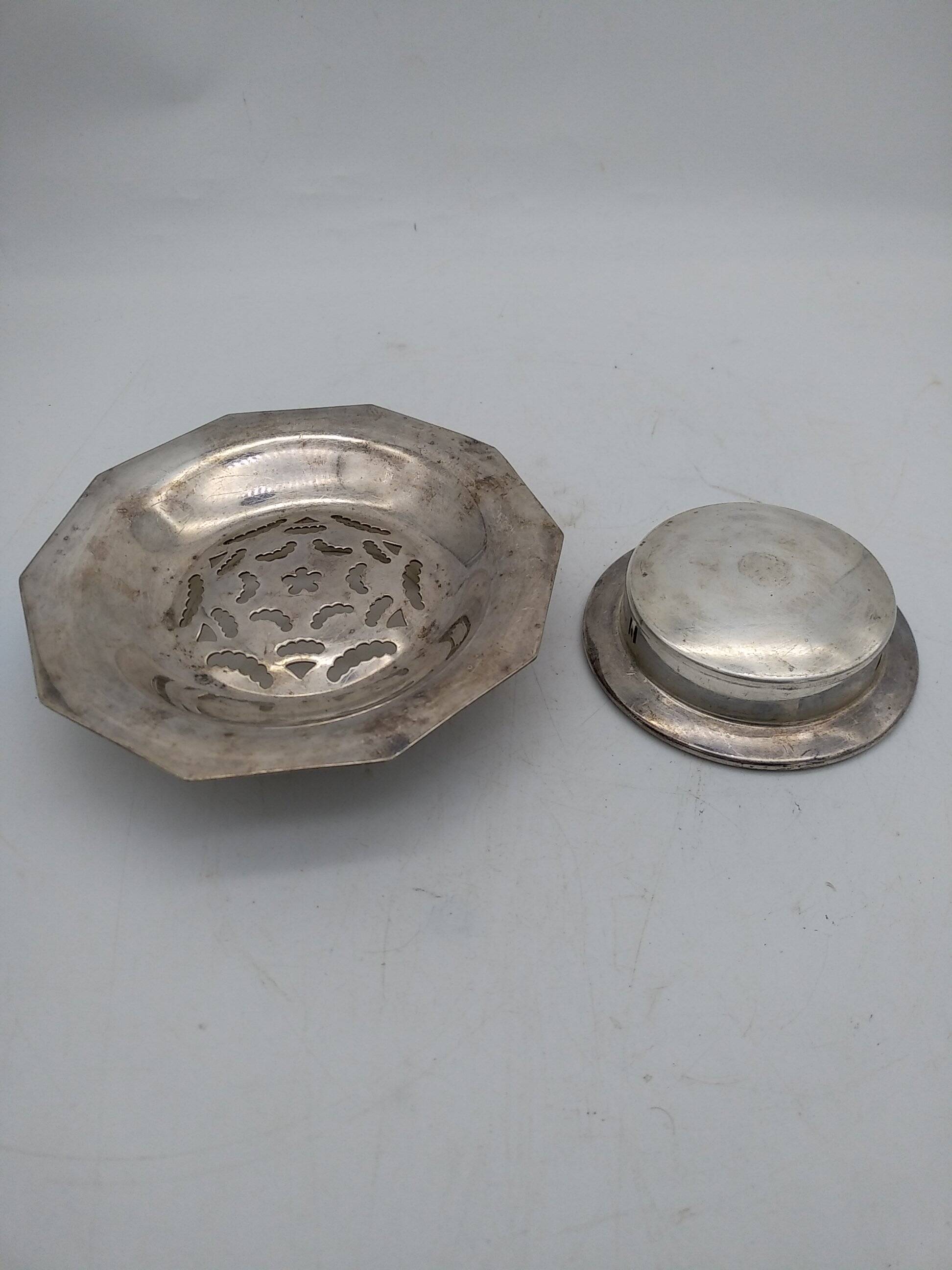 Coquillor butter dish mold.
