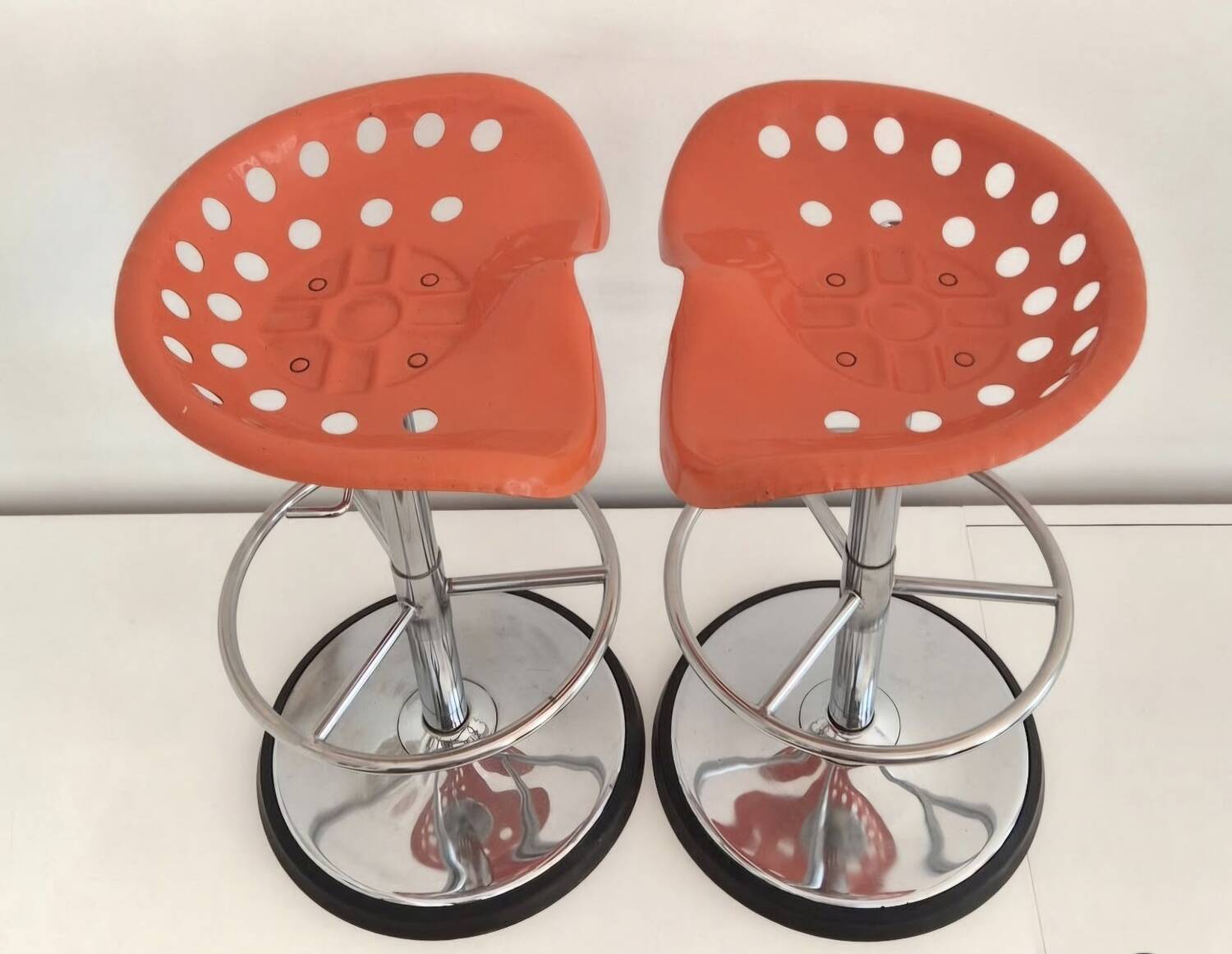 Faucheuse model stools by Étienne Fermigier, Mirama publisher, 1970s.