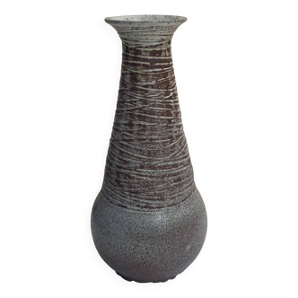 Accolay ceramic vase