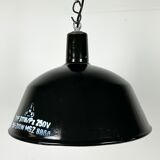 Suspension industrielle en émail noir de chez emax, années 1960
