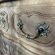 Commode sauteuse de style Louis XV en merisier massif