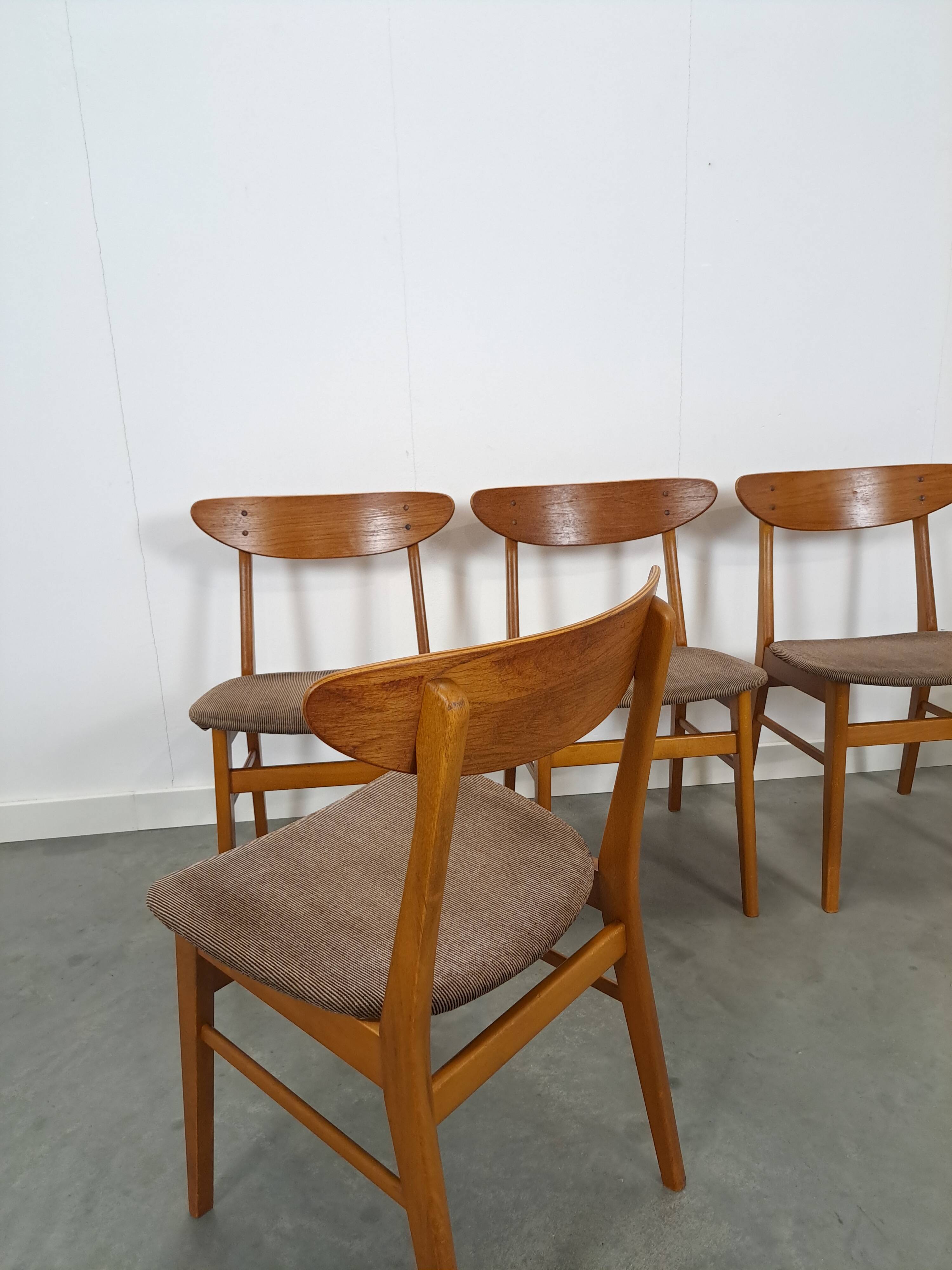 Set of 4 Deense teak Farstrup Møbler Model 210 eetkamerstoelen, dining