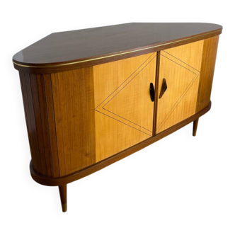 Vintage bar cabinet with a rotating top – the cocktail spirit of the 1950s.