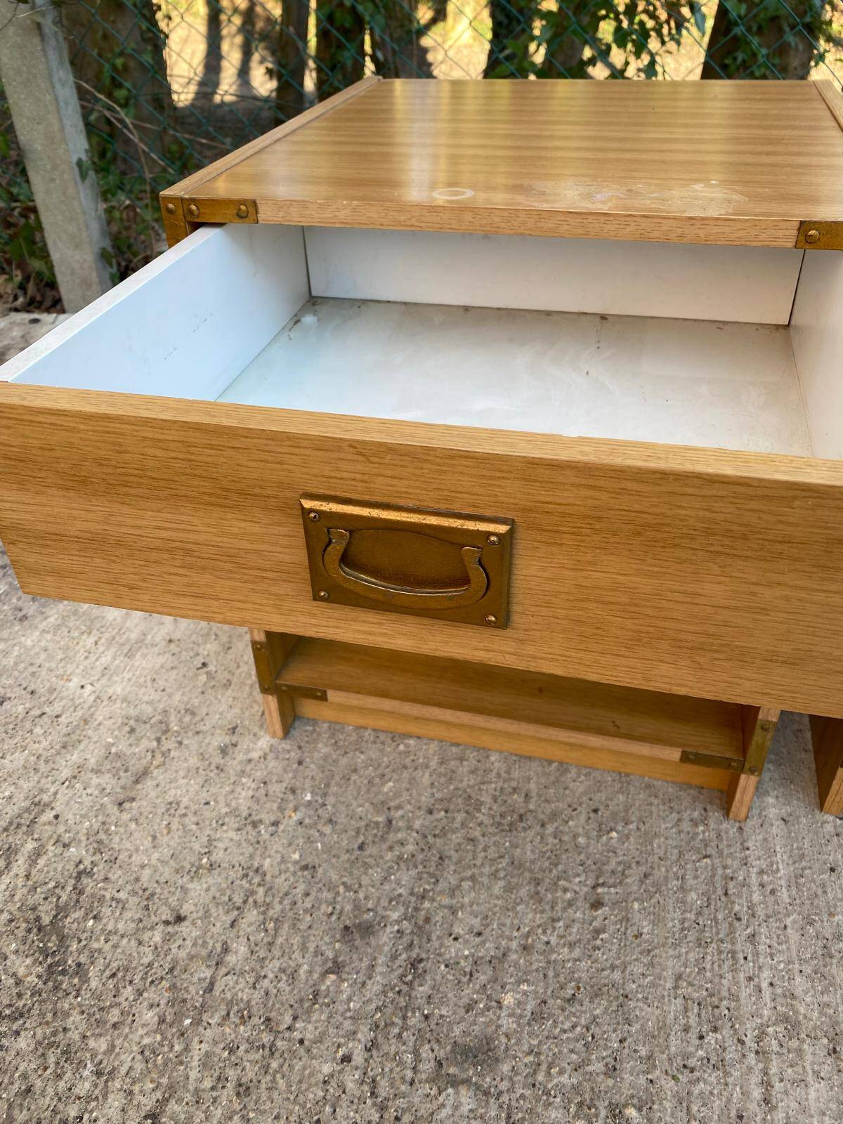 2 Scandinavian boat-style wooden bedside tables