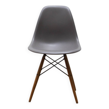 Chaise DSW, Charles & Ray Eames, Vitra