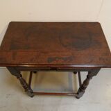 Table d'appoint antique en chêne