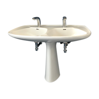 Double ceramic retro washbasin with matching stand