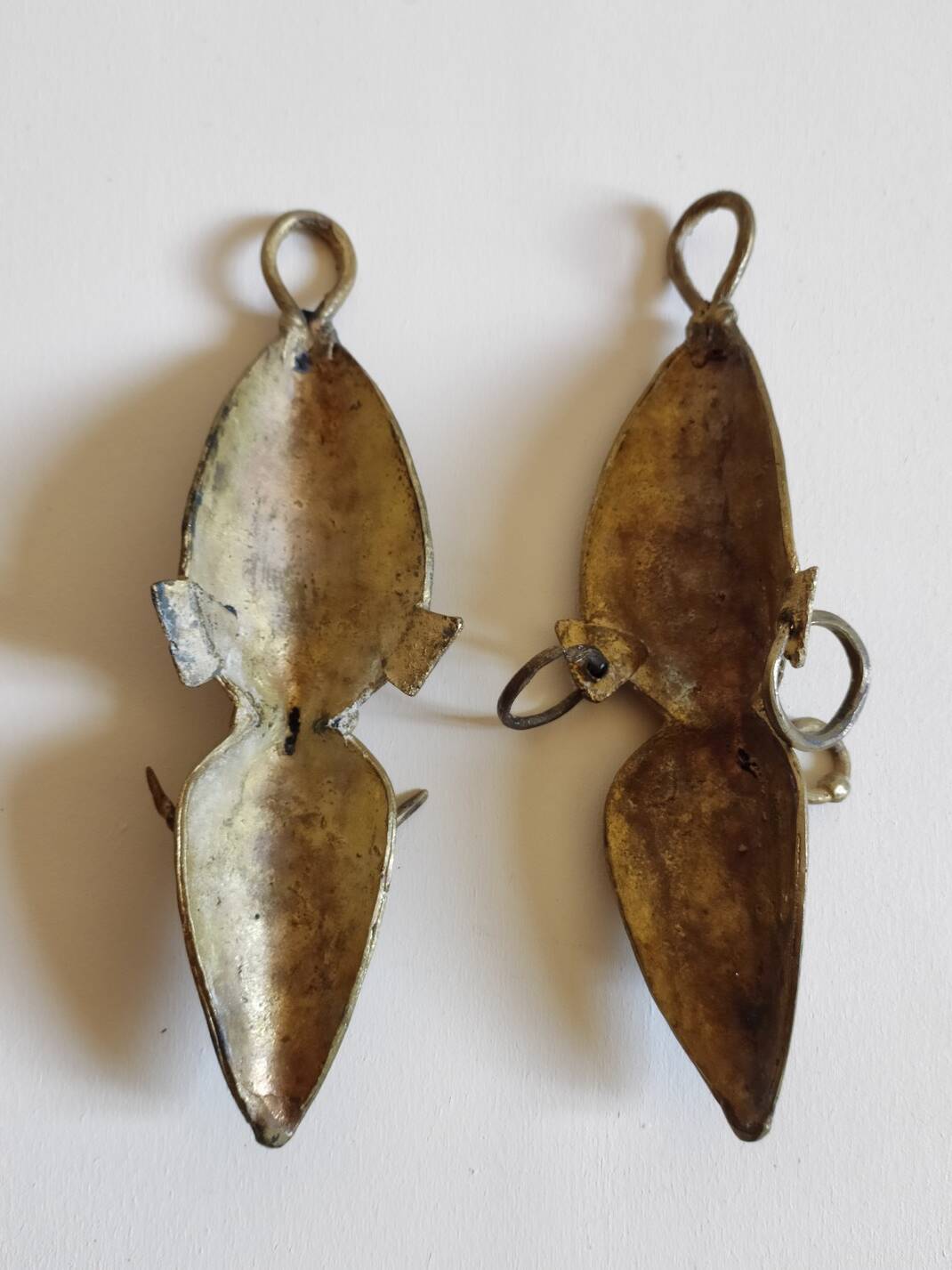 Duo de masques africains bronze